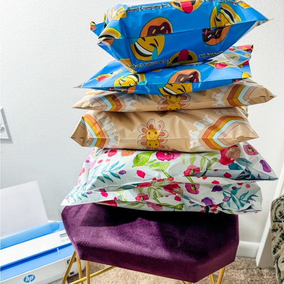 Hi, It’s Nice to See You Here 🌸 - Picture 6 of 8